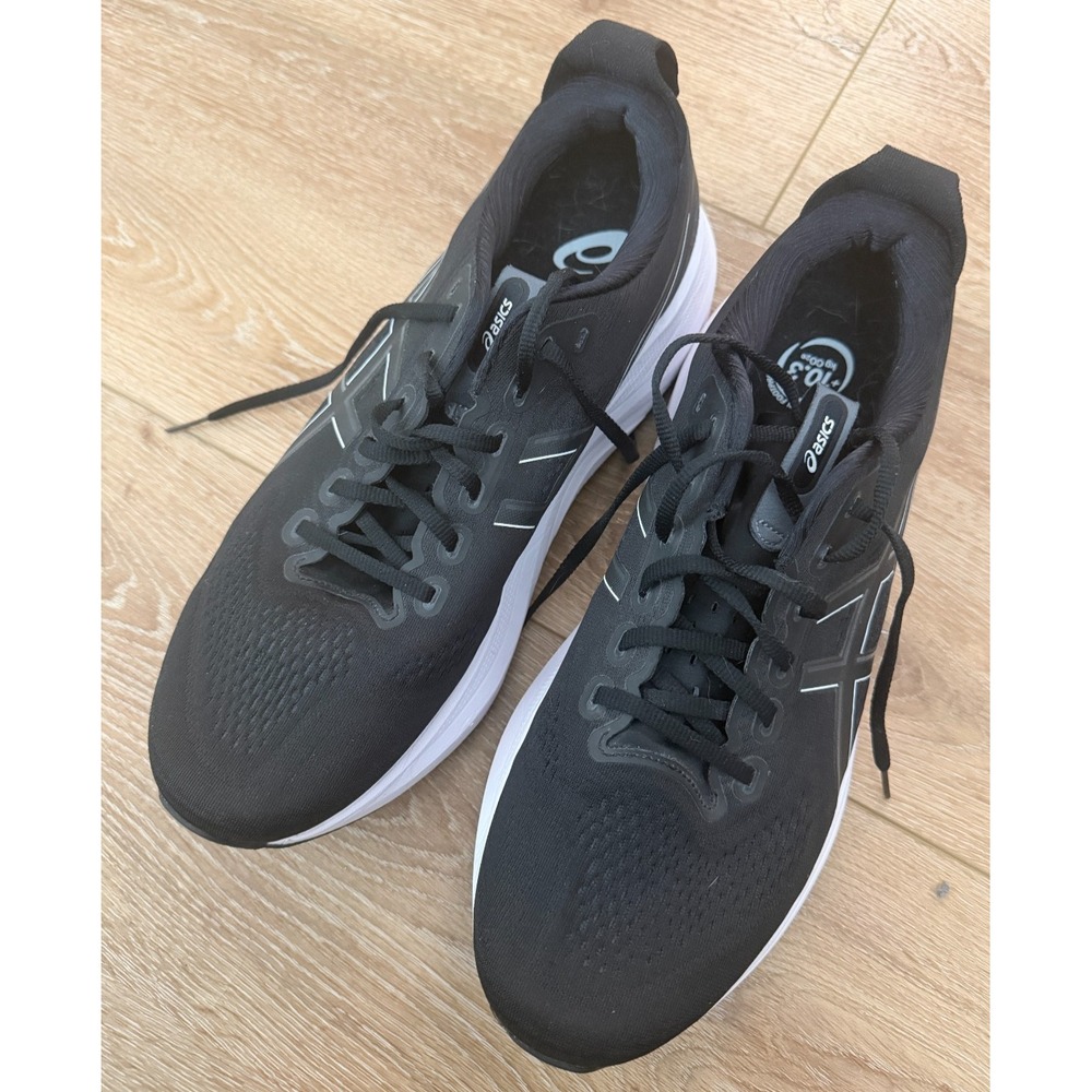 ASICS Gel-Kayano 32 Men's Size 13 Black White Running Shoes Sneakers